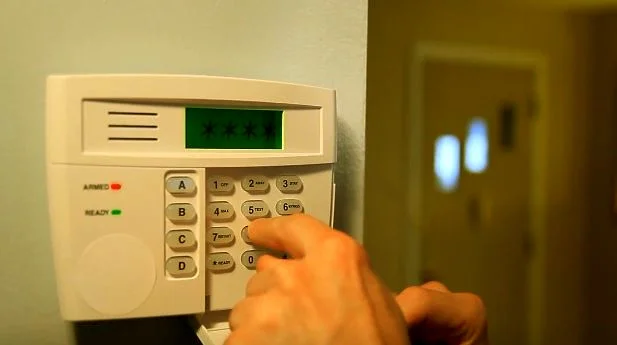 how to choose a burglar alarm